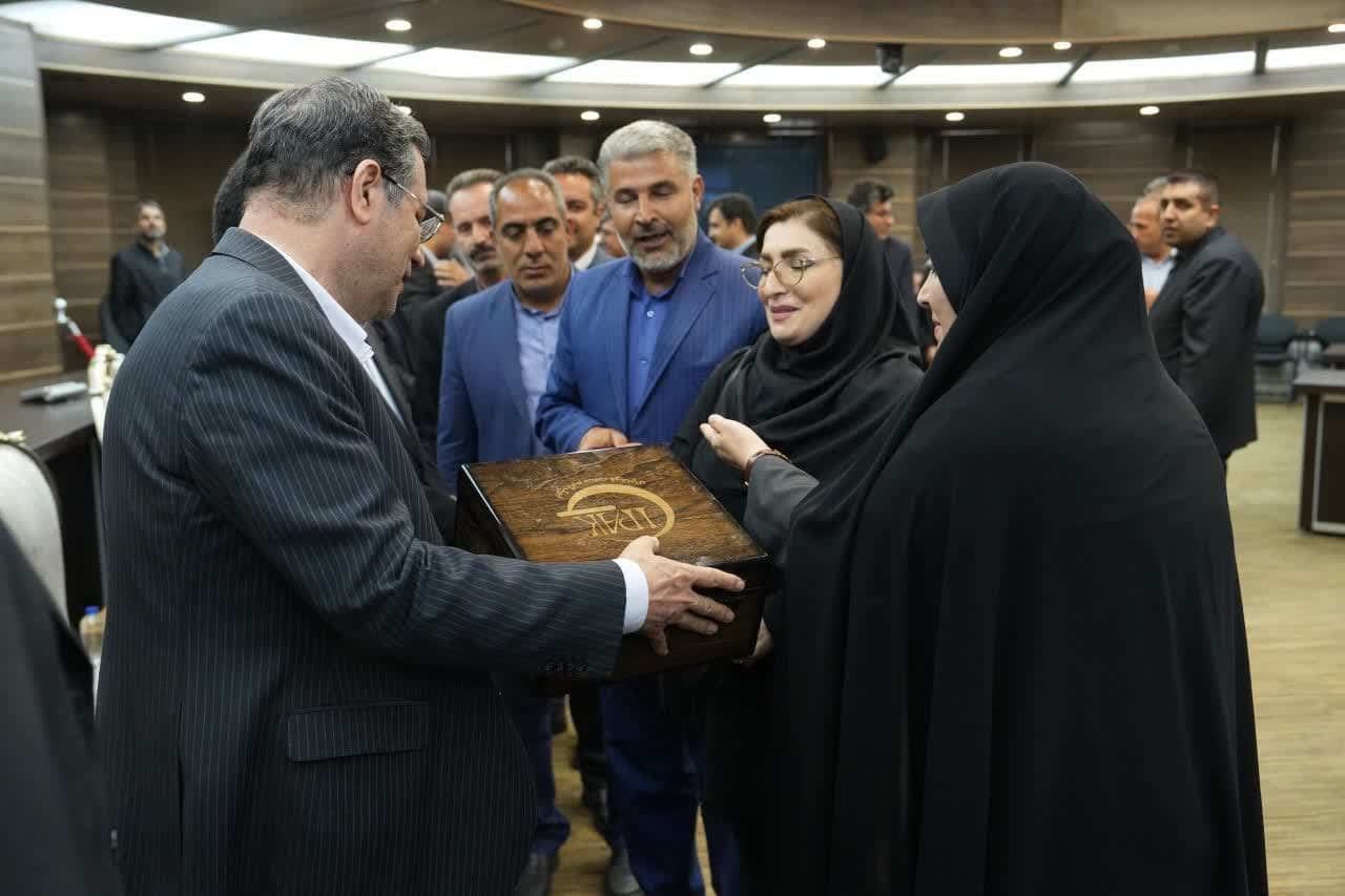 آلبوم تصویری / دیدار استاندار آذربایجانغربی با اقشار مختلف به مناسبت اعیاد نوروز و فطر
