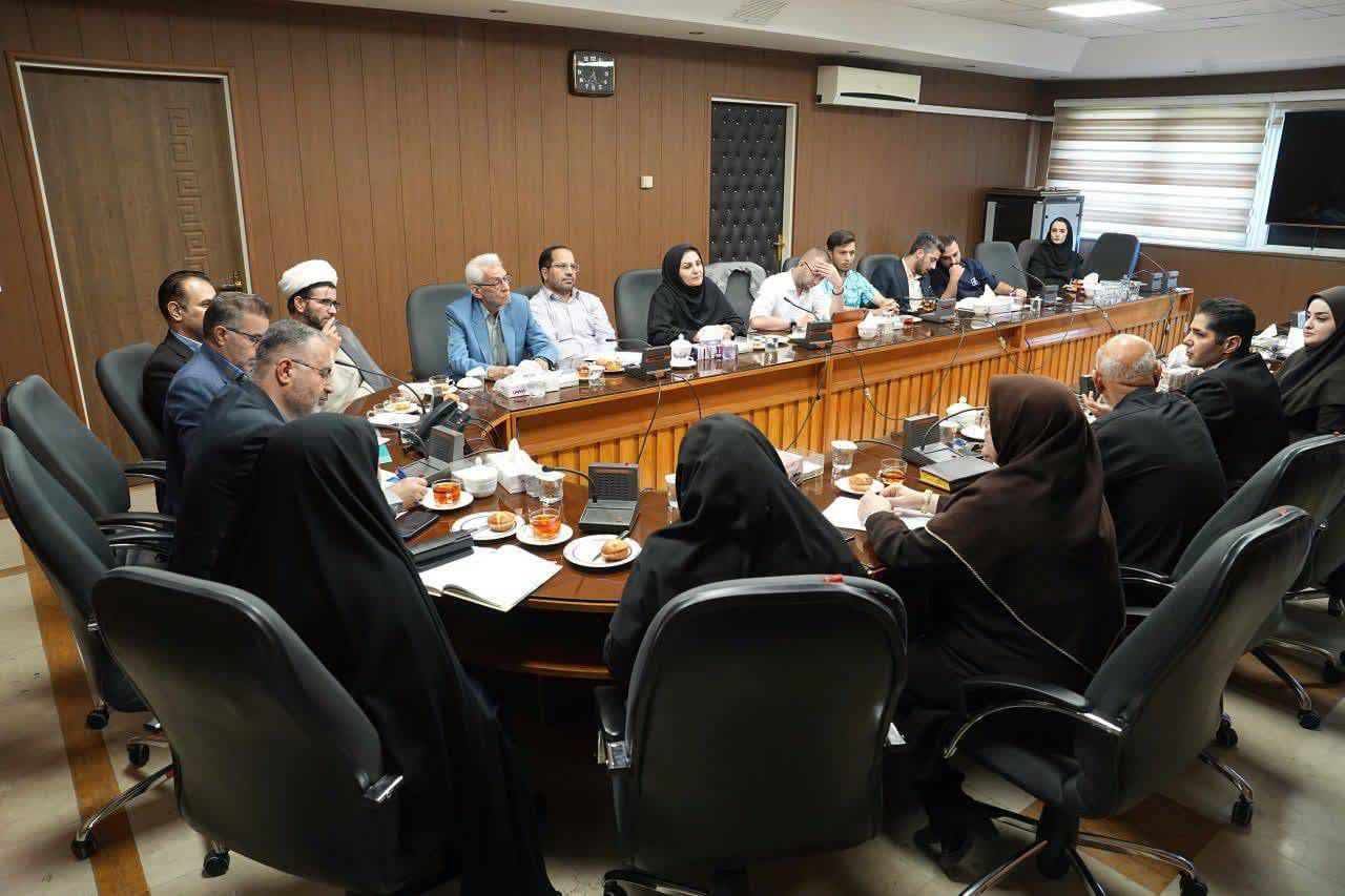 تقدیر معاون استاندار آذربایجانغربی از نقشآفرینی سازمانهای مردمنهاد در تقویت روحیه همدلی در ایام جنگ رمضان