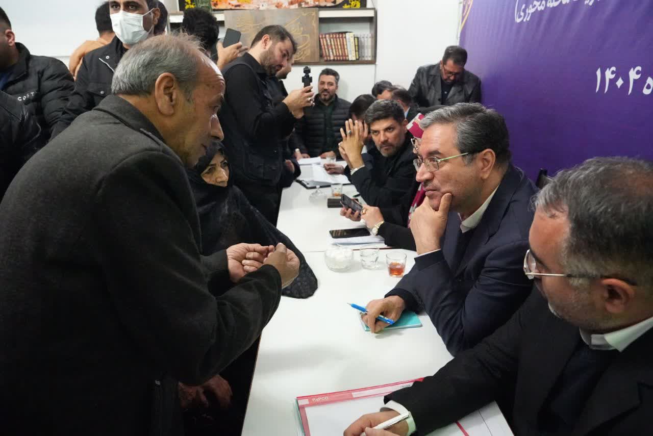 دیدار محله‌محور استاندار آذربایجان‌غربی با اهالی روستای قره‌حسنلوی روضه ارومیه + تصاویر