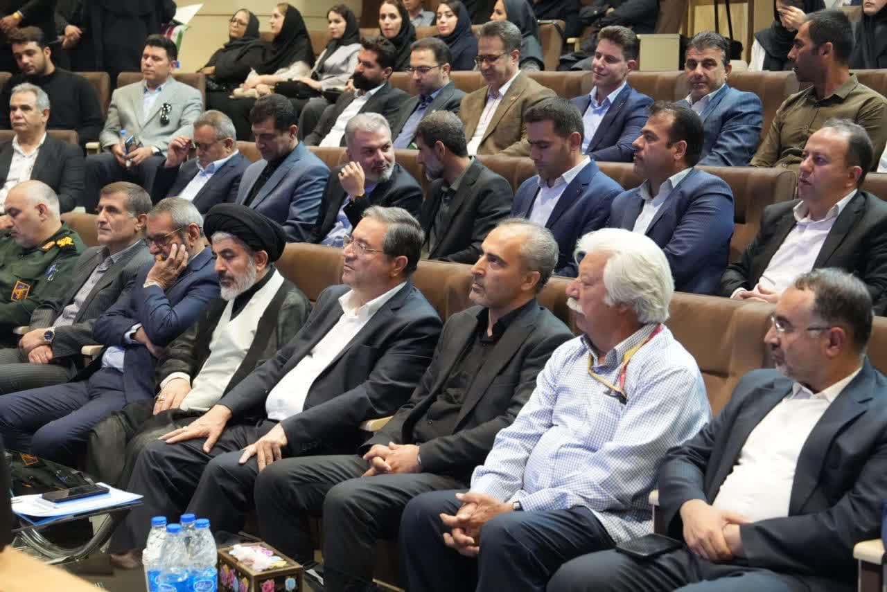 آلبوم تصویری / برگزاری آیین تجلیل از قهرمانان جهانی و آسیایی آذربایجانغربی