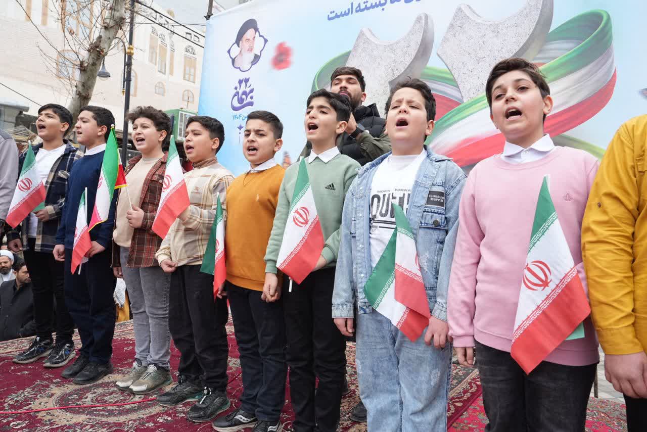 برگزاری باشکوه راهپیمایی 22 بهمن در خوی + تصاویر