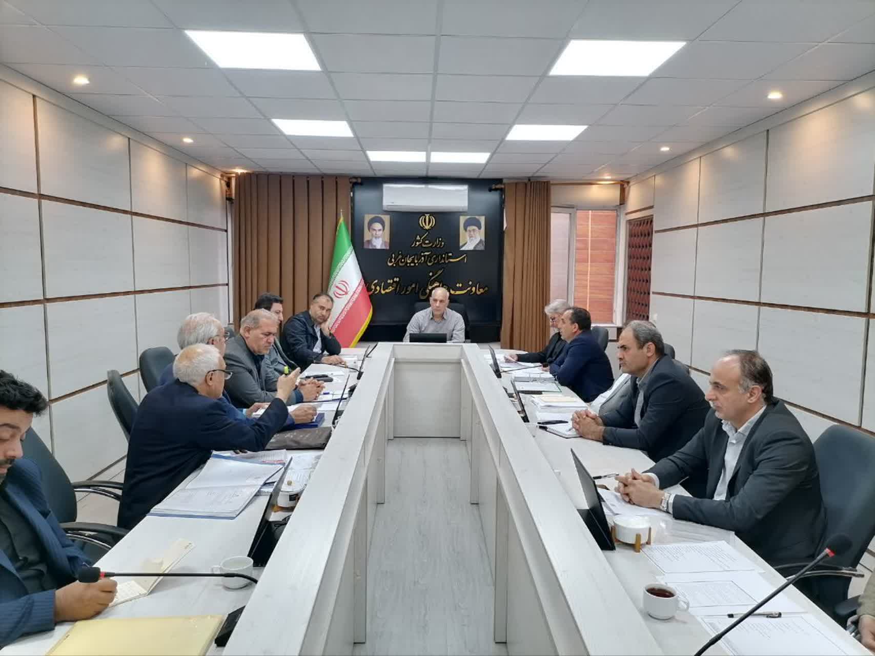 برگزاری جلسه بررسی مشکلات واحدهای آرد و نان شهرستان خوی