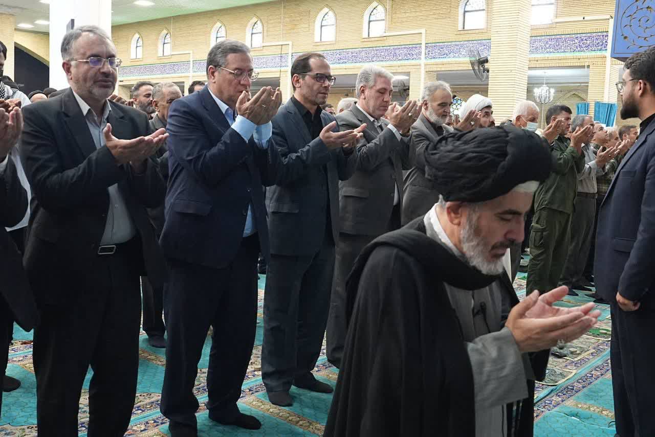 تجلی وحدت و بصیرت در نماز جمعه ارومیه + تصاویر