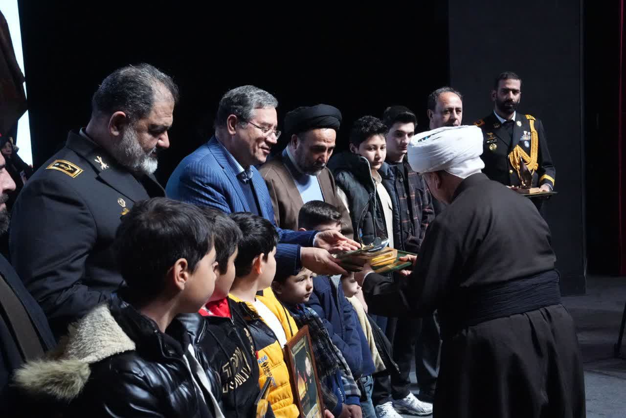 برگزاری همایش ایران قوی در ارومیه + تصاویر