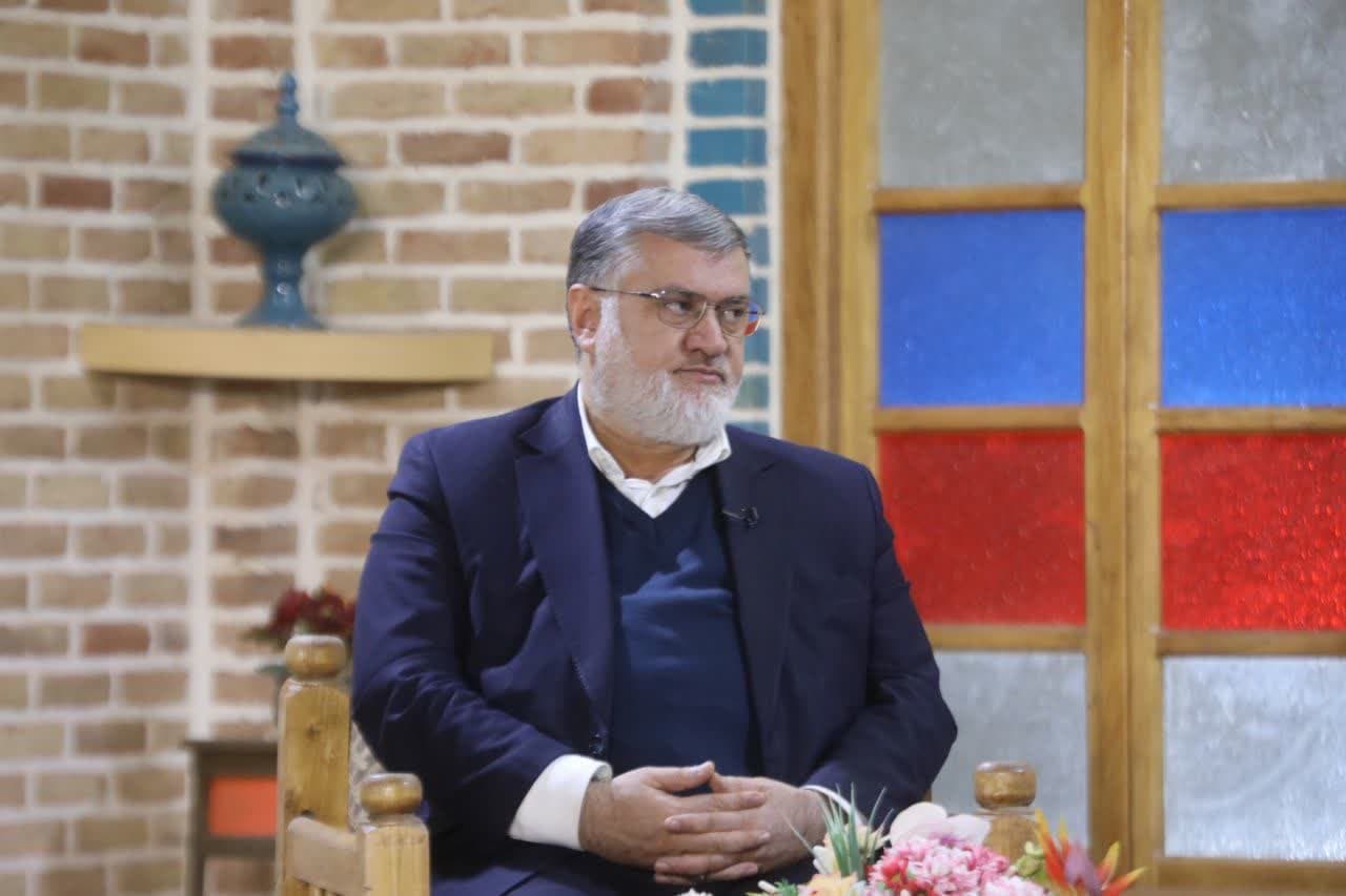 حضور استاندار آذربایجان غربى در برنامه اولدوز صداوسیمای مرکز استان + تصاویر