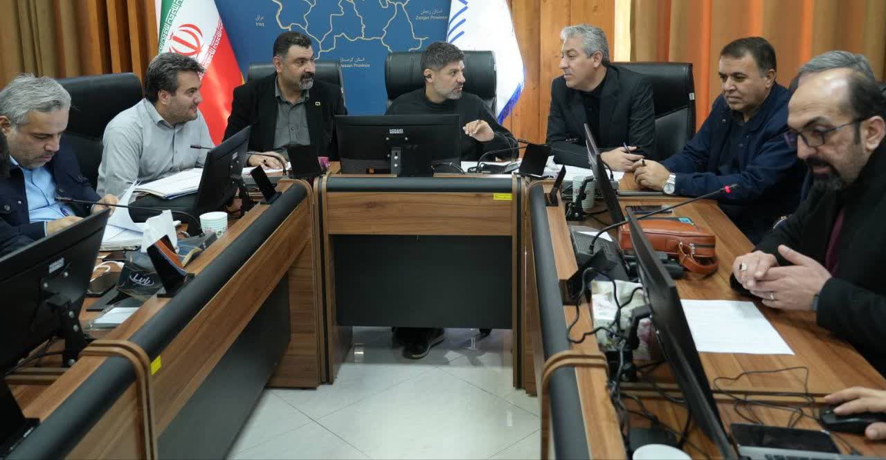 برگزاری جلسه کارگروه امور زیربنایی و توسعه روستایی، عشایری، شهری و آمایش سرزمین و محیط زیست آذربایجان‌غربی