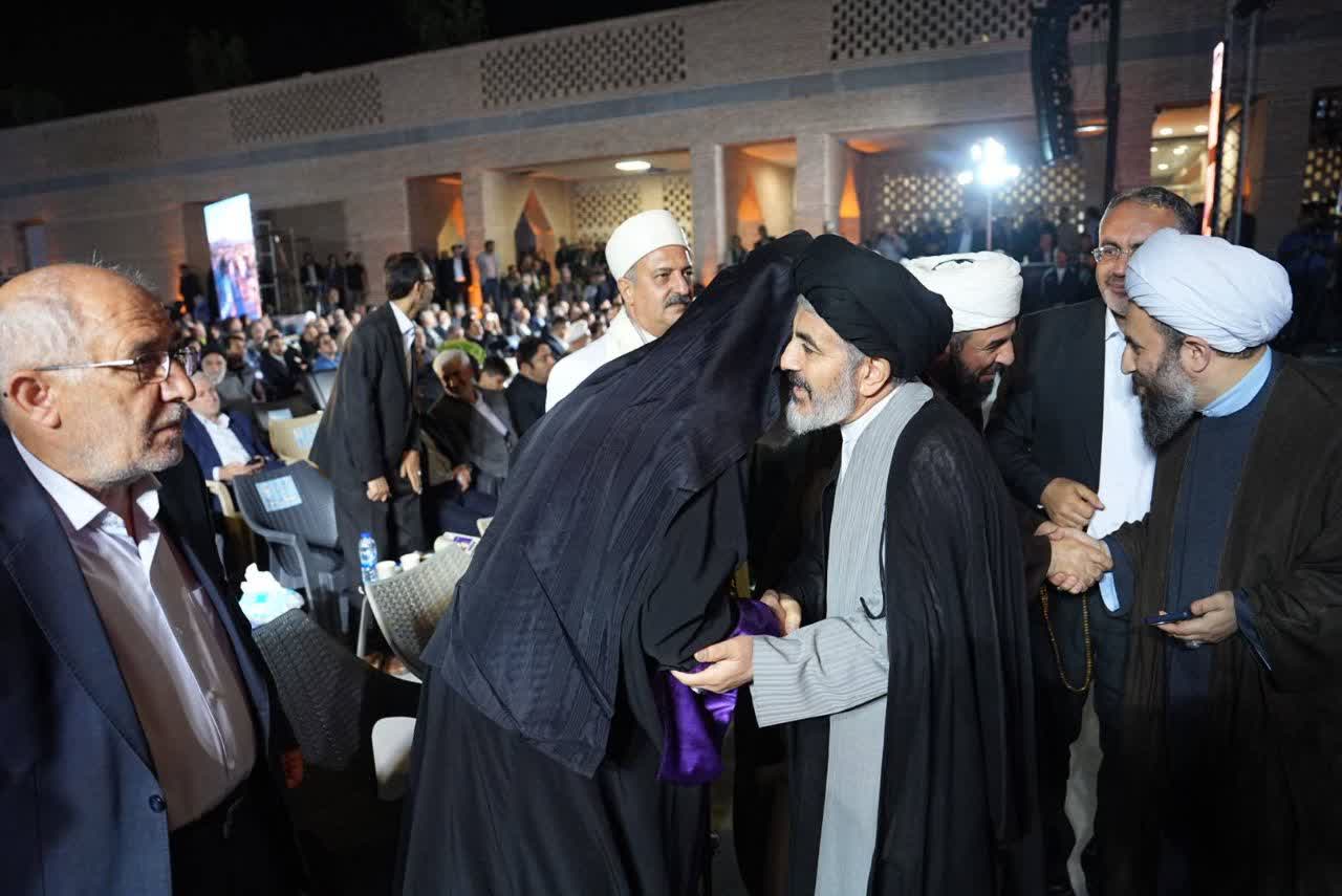بارگاه عارف بزرگ ایران پس از دو دهه انتظار گشوده شد + تصاویر