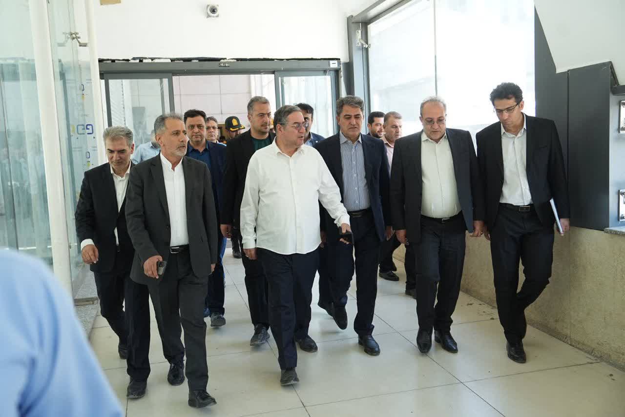 تأکید استاندار آذربایجانغربی بر تکمیل طرح جامع توسعه پایانه مرزی رازی