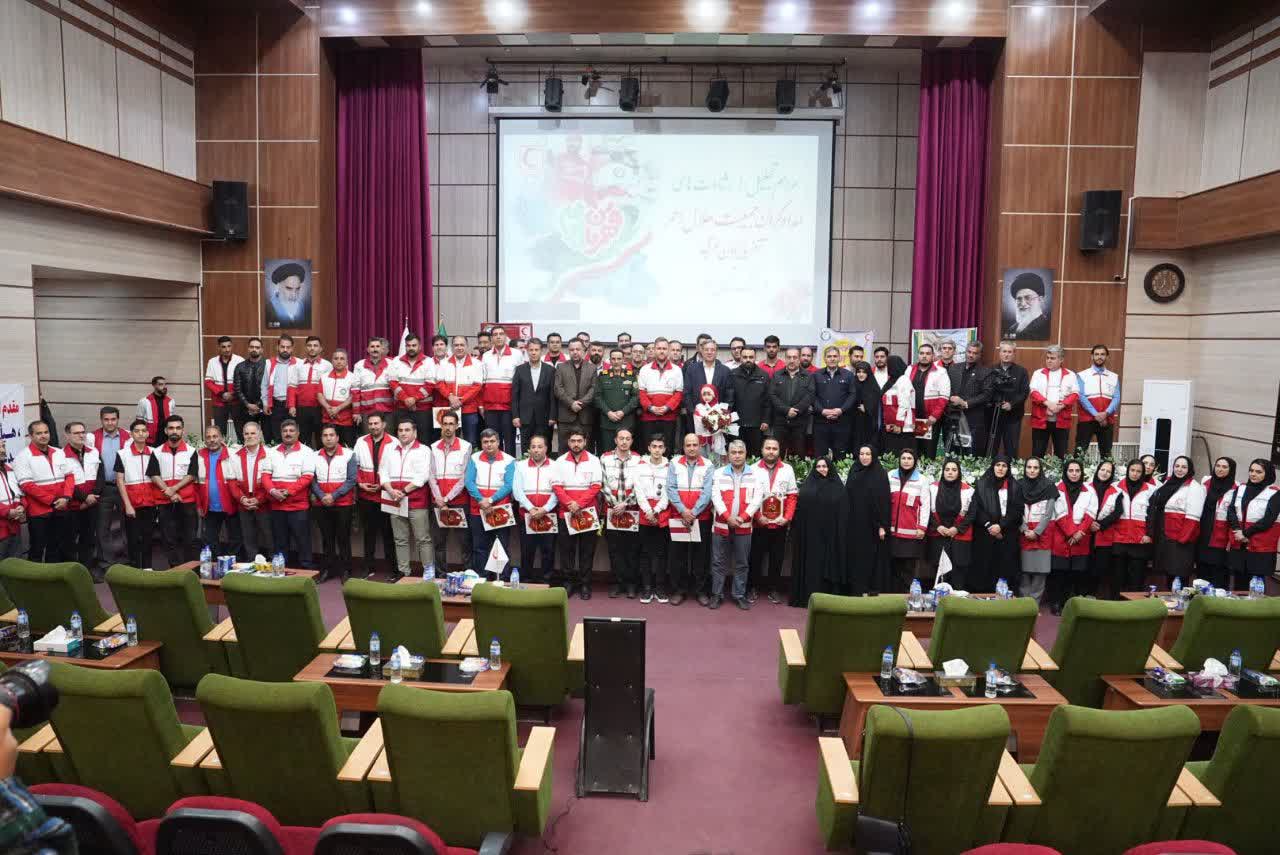 آلبوم تصویری / برگزاری مراسم تجلیل از رشادت‌های امدادگران جمعیت هلال احمر آذربایجان‌غربی