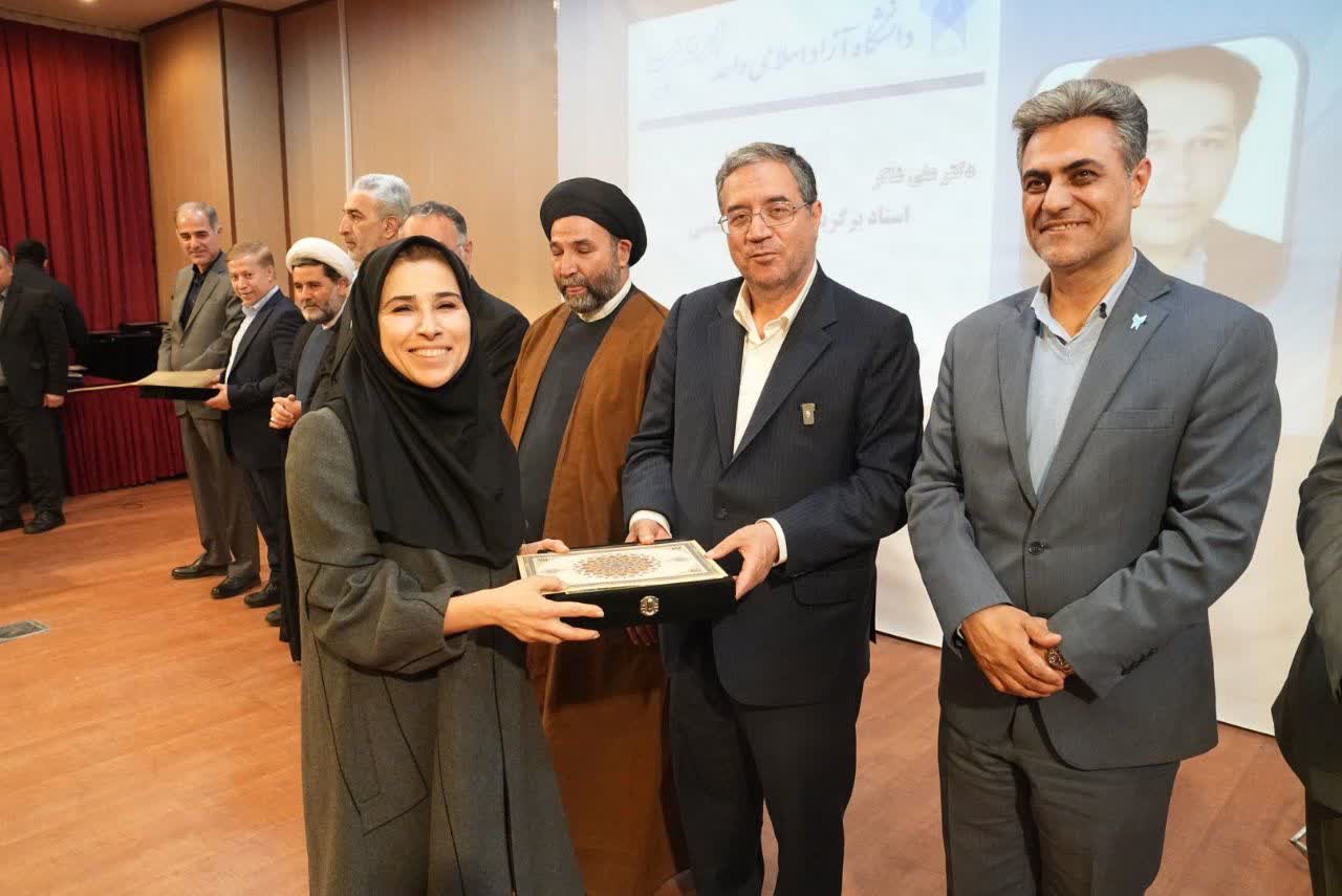 آلبوم تصویری / برگزاری آیین بزرگداشت روز معلم و استاد در ارومیه