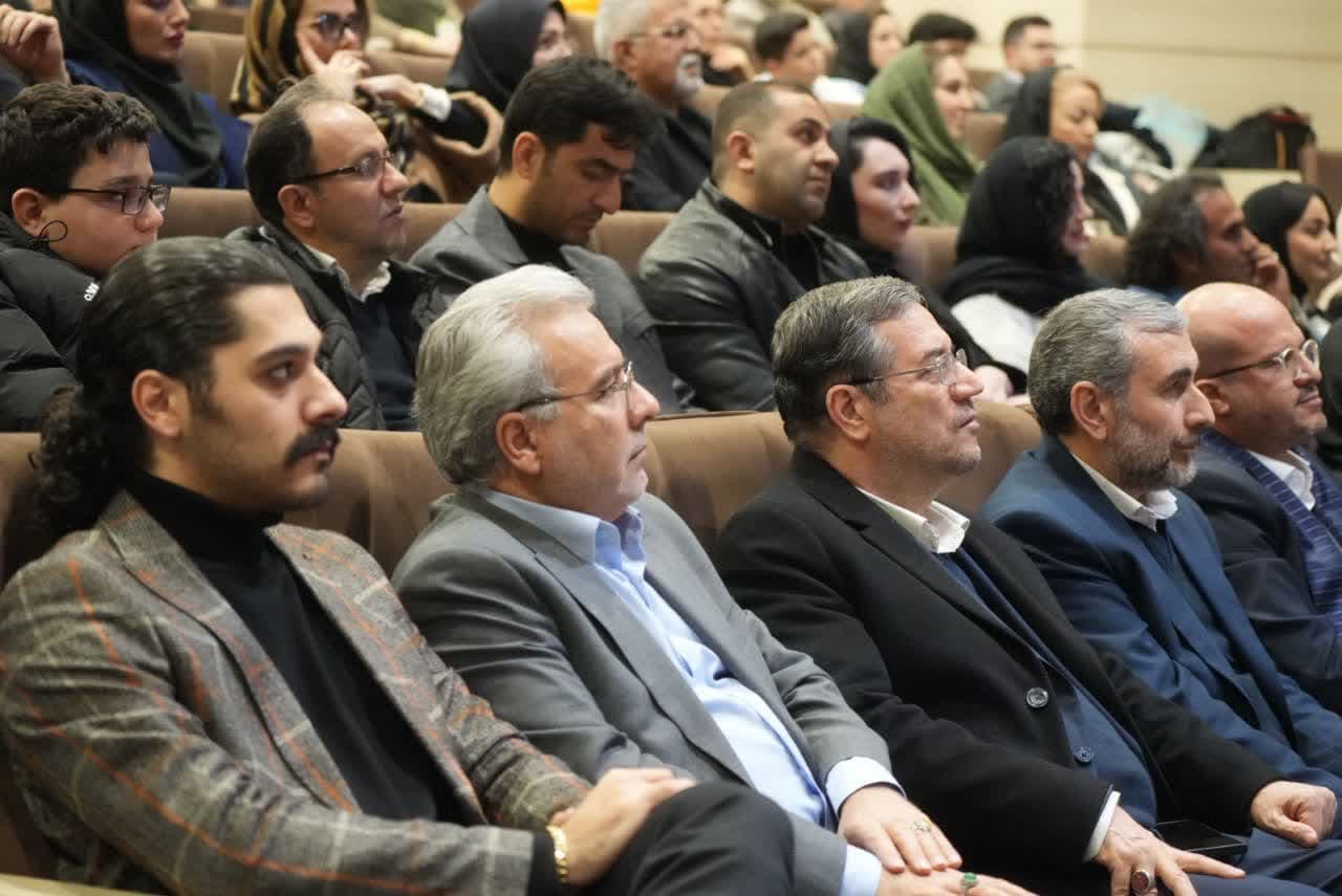 آلبوم تصویری / حضور استاندار آذربایجانغربی در اکران فیلم کوتاه "نبض"