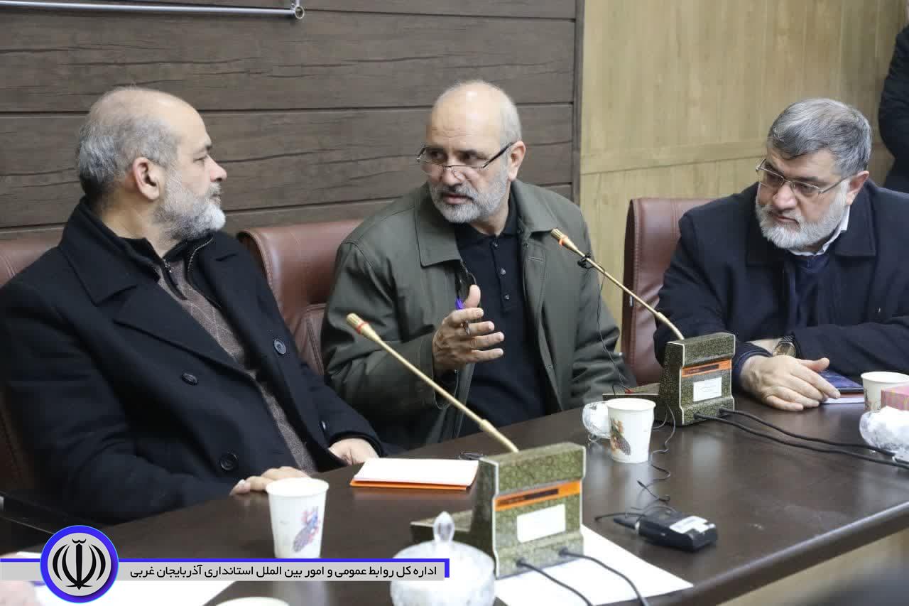 برگزاری جلسه پیشگیری، هماهنگی و فرماندهی عملیات پاسخ به بحران آذربایجانغربی + تصاویر