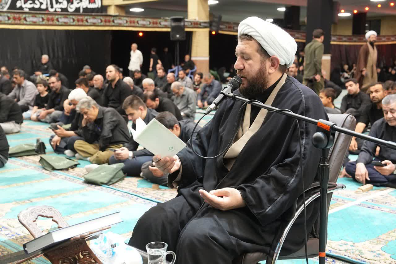حضور استاندار آذربایجانغربی در مراسم عزاداری مصلی امام خمینی (ره) ارومیه + تصاویر