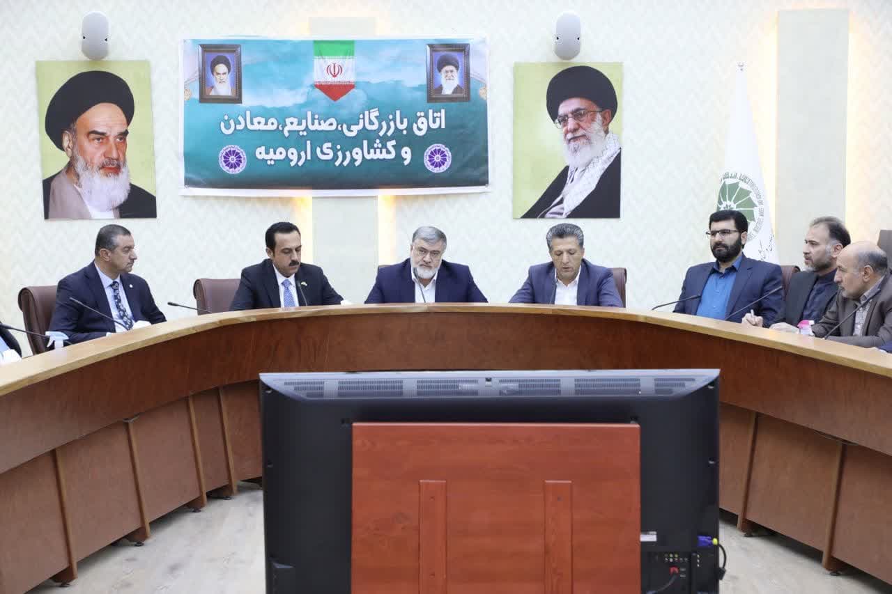 آلبوم تصویری / نشست استانداران هم مرز جمهوری اسلامی ایران در اقلیم کردستان عراق با فعالان اقتصادی استان