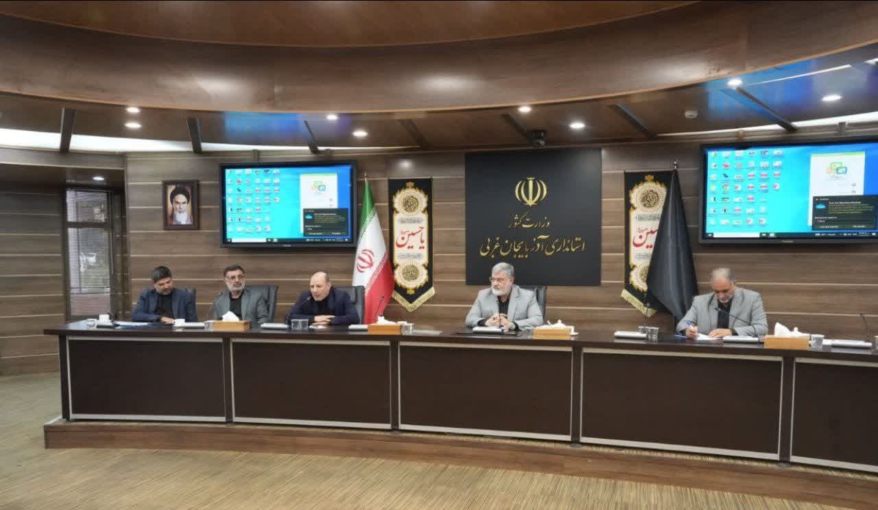 برگزاری جلسه ستاد اربعین استان با حضور سرکنسول جمهوری اسلامی ایران در اربیل + تصاویر