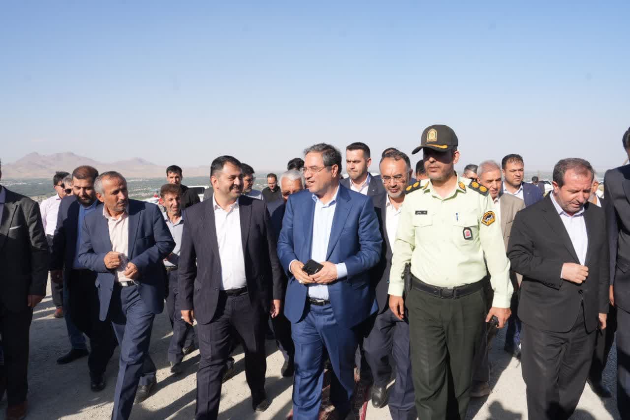 آغاز عملیات اجرایی پروژه بام شهر ارومیه + تصاویر