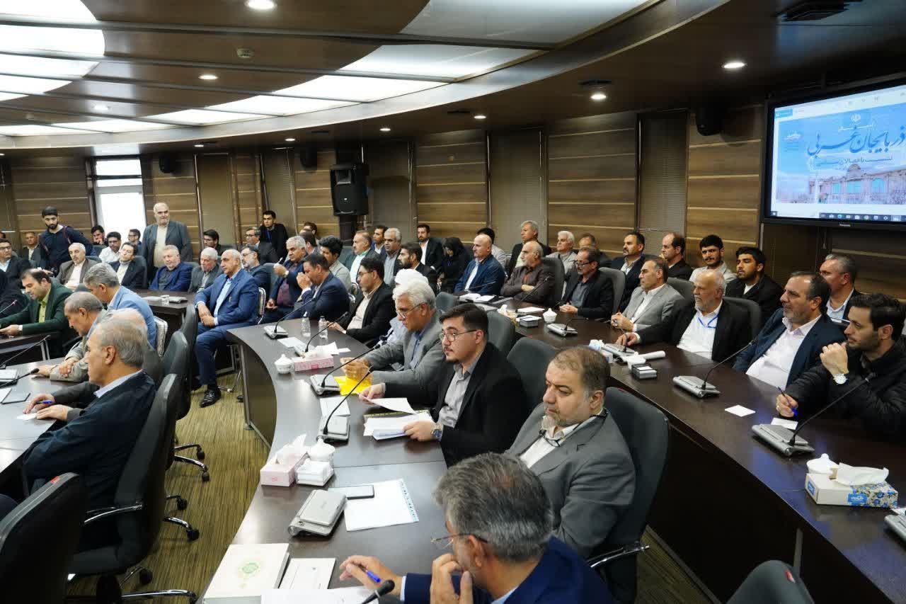 آلبوم تصویری / نشست رئیسجمهور با فعالان سیاسی آذربایجانغربی