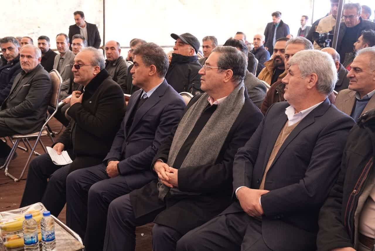 آلبوم تصویری / برگزاری آیین آغاز عملیات اجرایی مجتمع خدماتی، رفاهی و تیرپارک در چایپاره