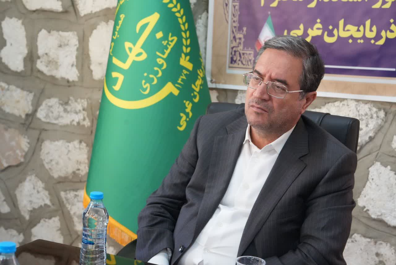 برگزاری جلسه بررسی مسائل و مشکلات تأمین نهادههای دام و طیور آذربایجانغربی + تصاویر