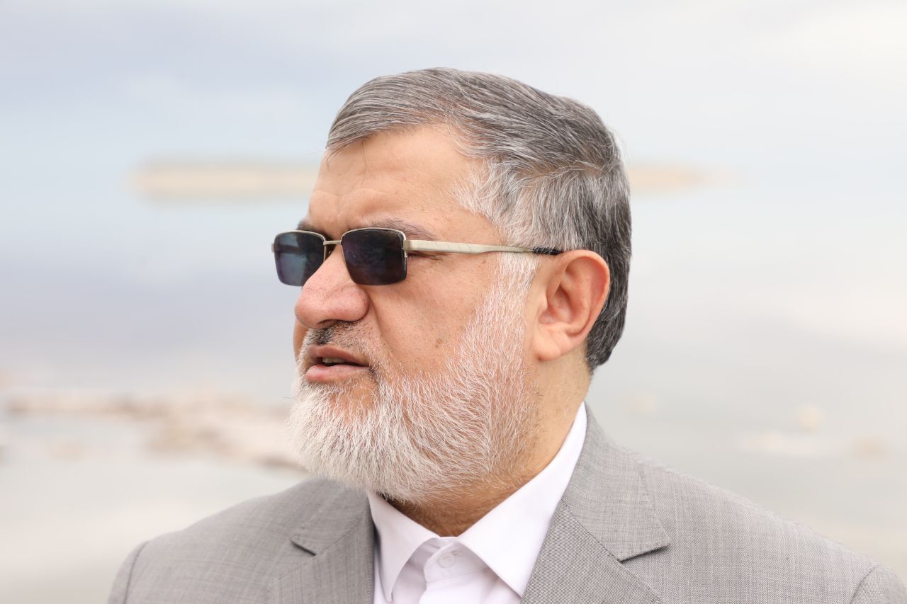 آلبوم تصویری / بازدید استاندار آذربایجانغربی از ساحل شمالی دریاچه ارومیه