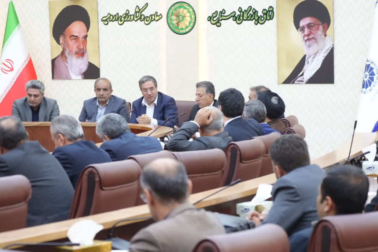 برگزاری نشست بررسی ظرفیتها و چالشهای بخش کشاورزی آذربایجانغربی + تصاویر