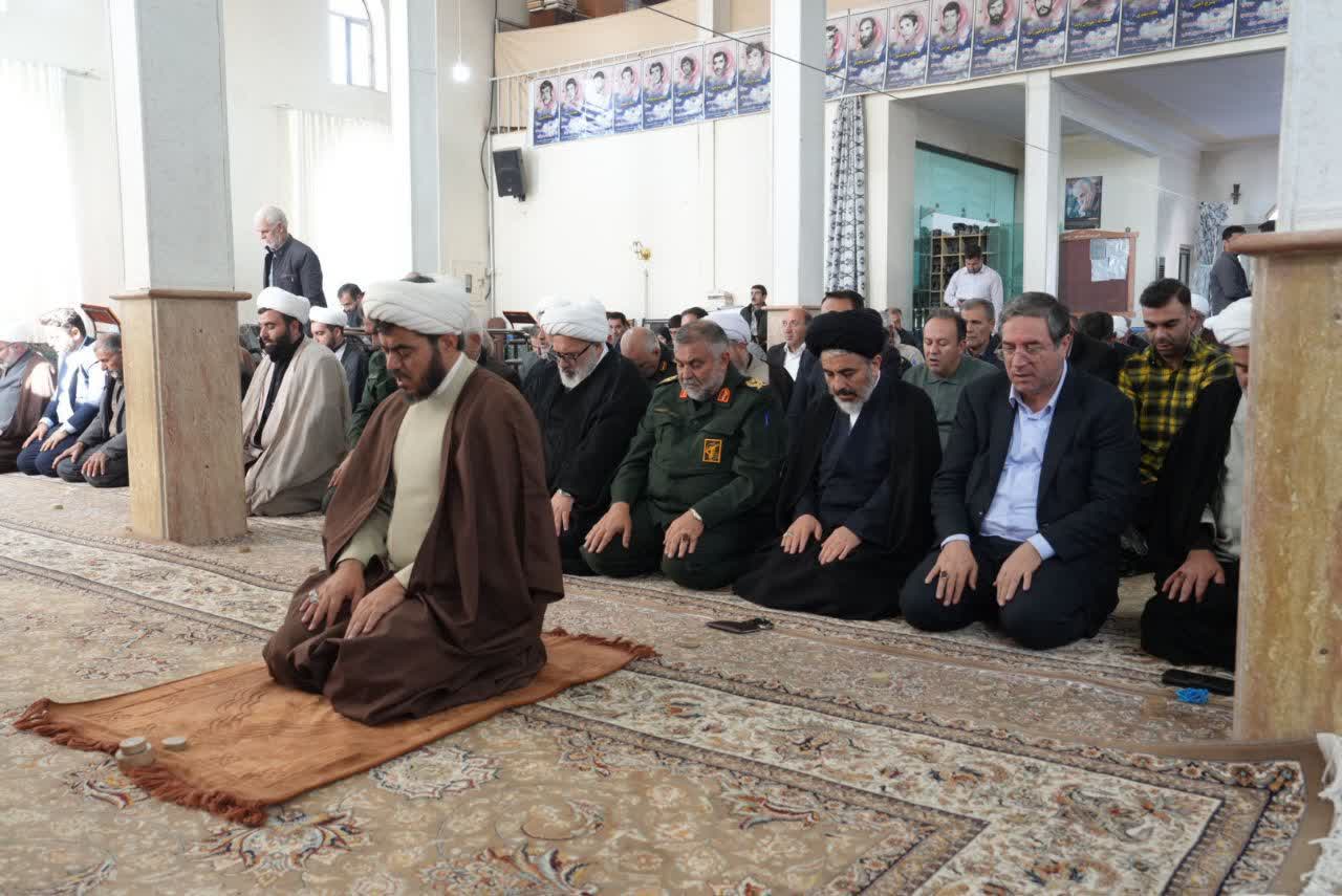 برگزاری اجلاسیه پایانی یادواره 167 شهید شهرستان باروق + تصاویر