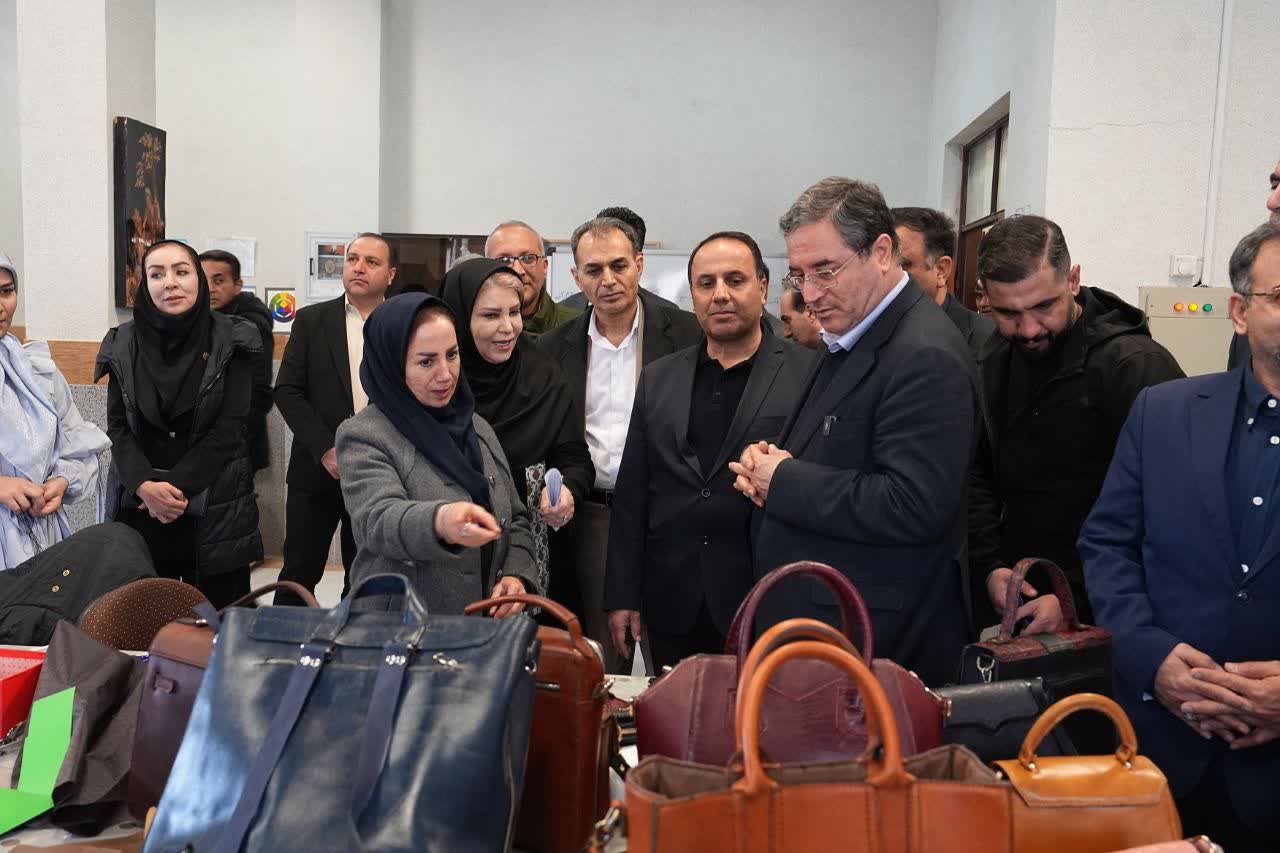 آغاز اجرای تفاهم‌نامه افتتاح کارگاه گوهرتراشی در ارومیه + تصاویر