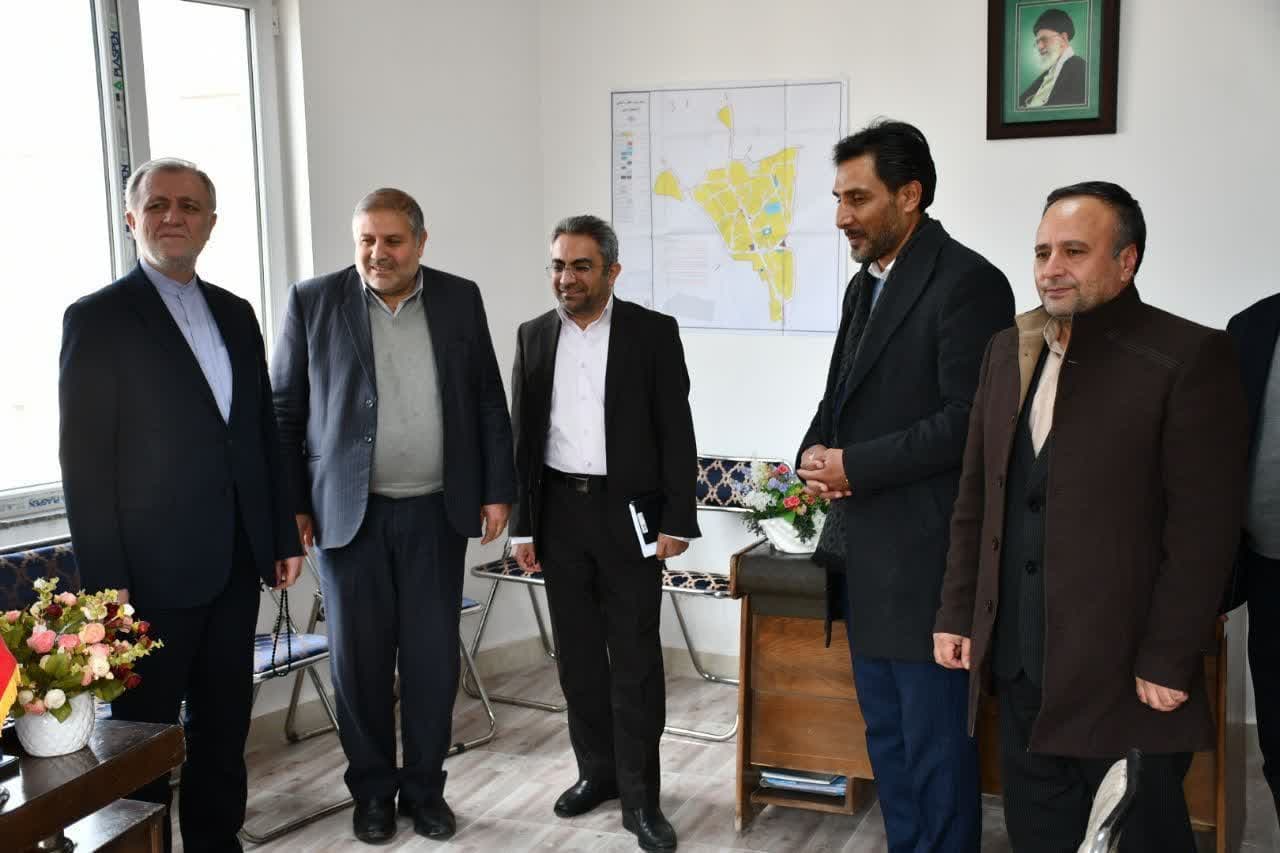 آلبوم تصویری / افتتاح و کلنگ زنی طرح های عمرانی و اقتصادی شهرستان ماکو