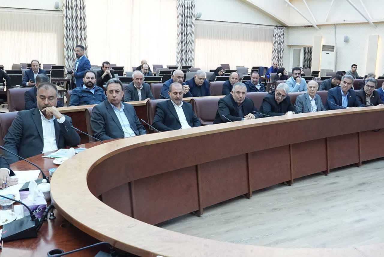 برگزاری نشست شورای گفت‌وگوی دولت و بخش خصوصی آذربایجان‌غربی + تصاویر