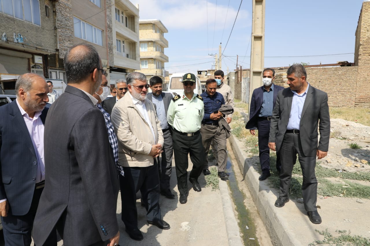 آلبوم تصویری / بازدید میدانی استاندار آذربایجانغربی از مناطق حاشیه شهر