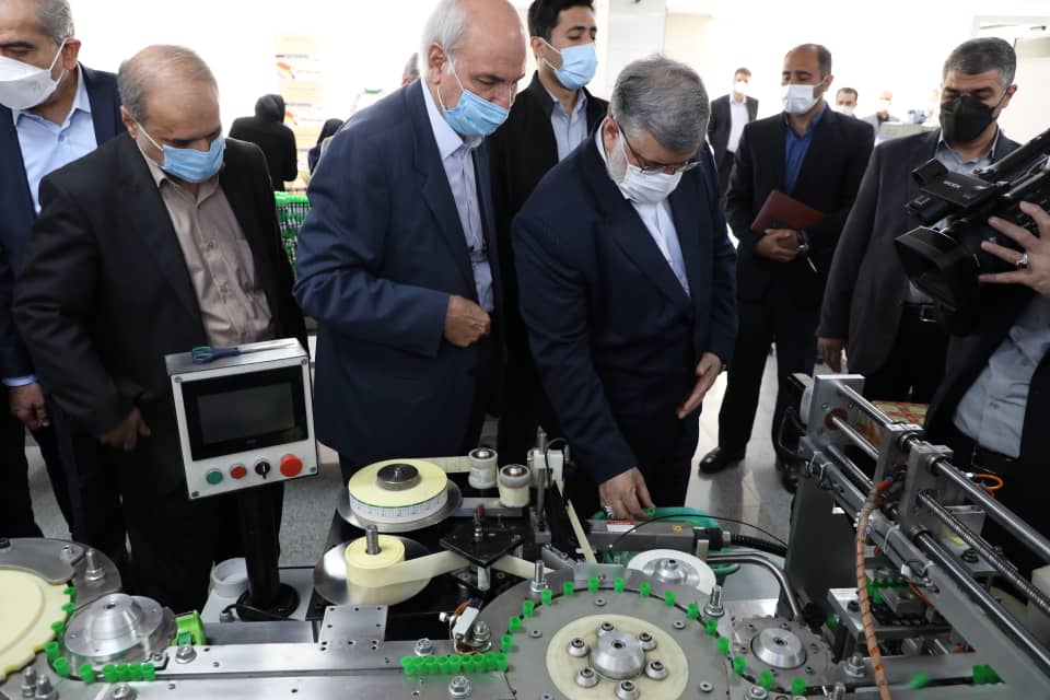 بازدید استاندار آذربایجان غربی از دو واحد دانش بنیان در ارومیه
