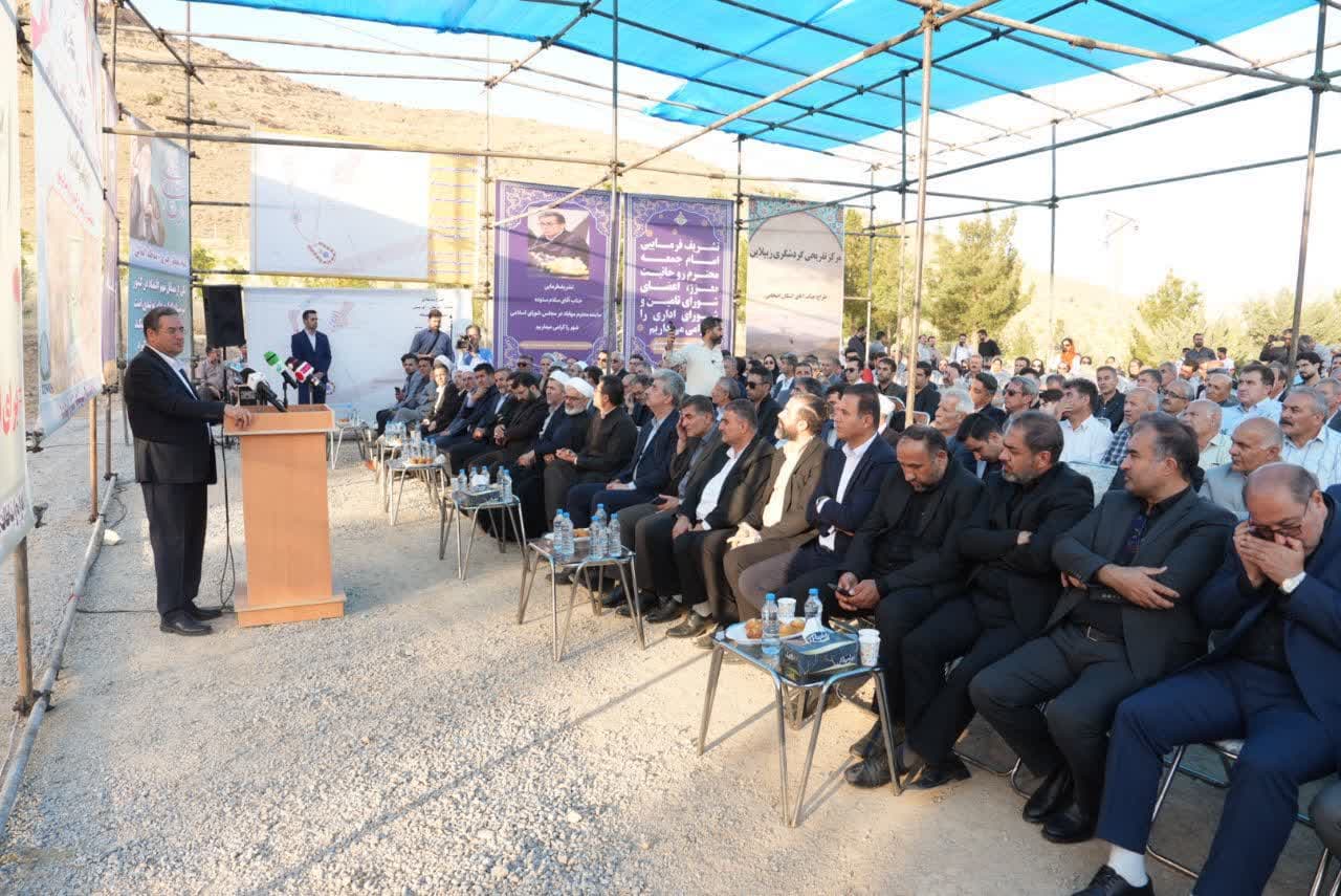 آغاز عملیات اجرایی پروژه مجتمع گردشگری، ورزشی و تفریحی پارک استاد ههژار مهاباد + تصاویر