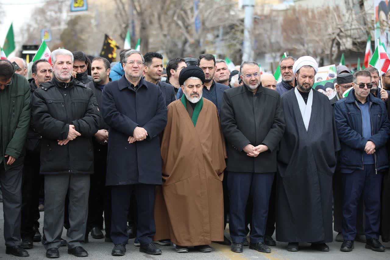 برگزاری تجمع تجدید بیعت مردمی با رهبری و عزاداری خیابانی شهادت حضرت علی (ع) + تصاویر