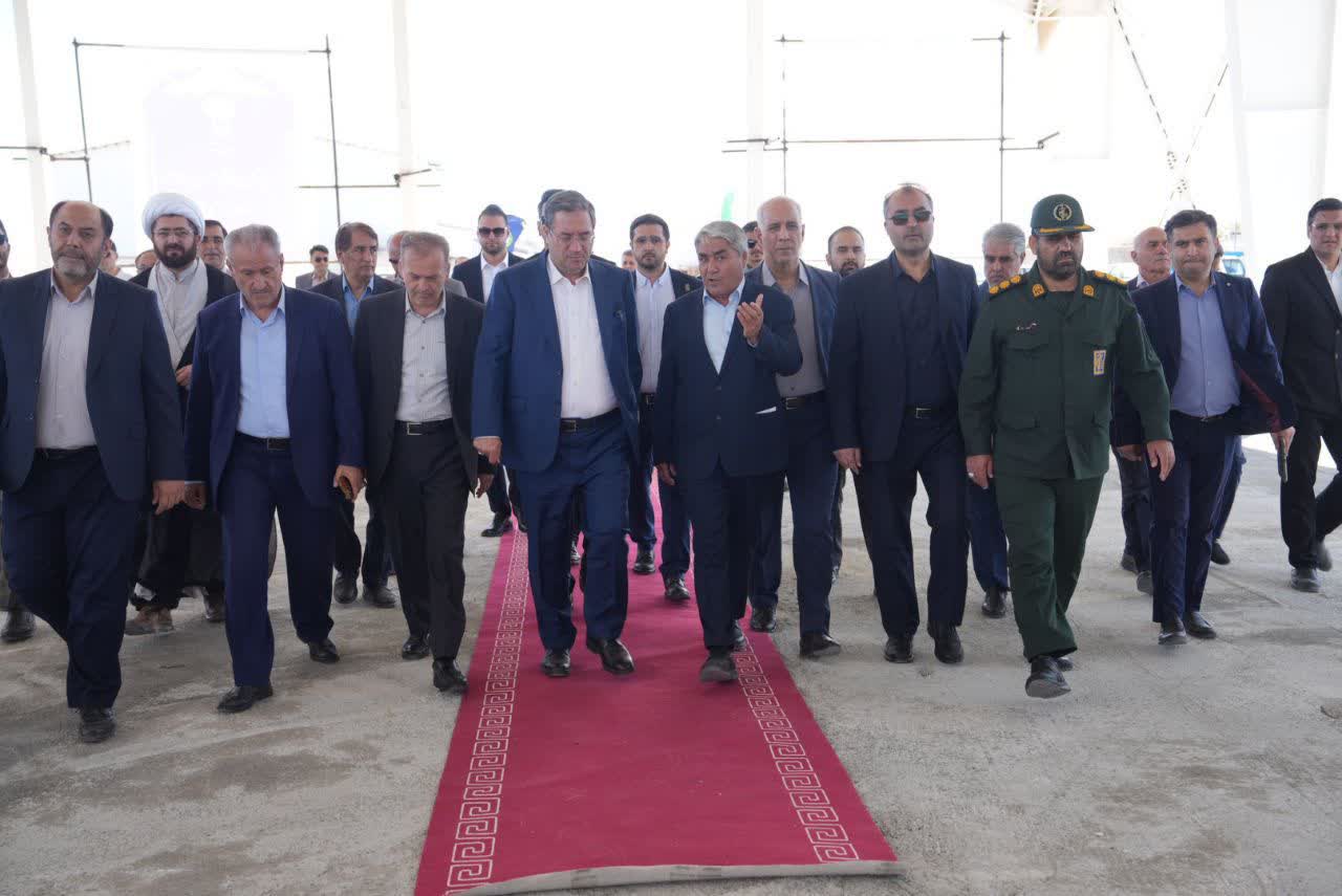 آغاز عملیات اجرایی فاز دوم توسعه پروژه تولید نشاسته و گلوتن گندم در نقده + تصاویر