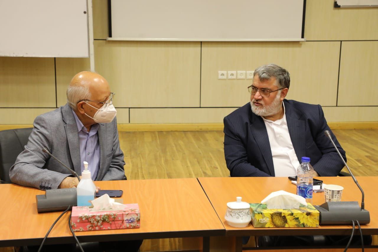 آلبوم تصویری / بازدید استاندار آذربایجانغربی از بیمارستان امید