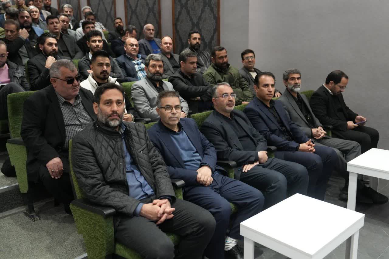 درنگ جایز نیست؛ حضور مردمی، اتحاد، همبستگی و همراهی لازمه ایفای مسئولیت تاریخی و اجتماعی در جنگ تحمیلی کنونی است