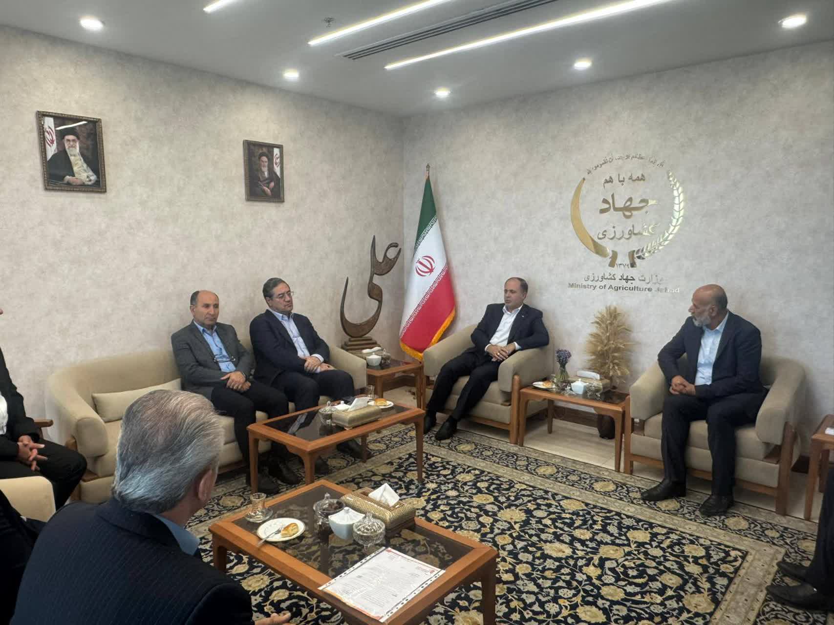 دیدار استاندار آذربایجانغربی با وزیر جهاد کشاورزی + تصاویر