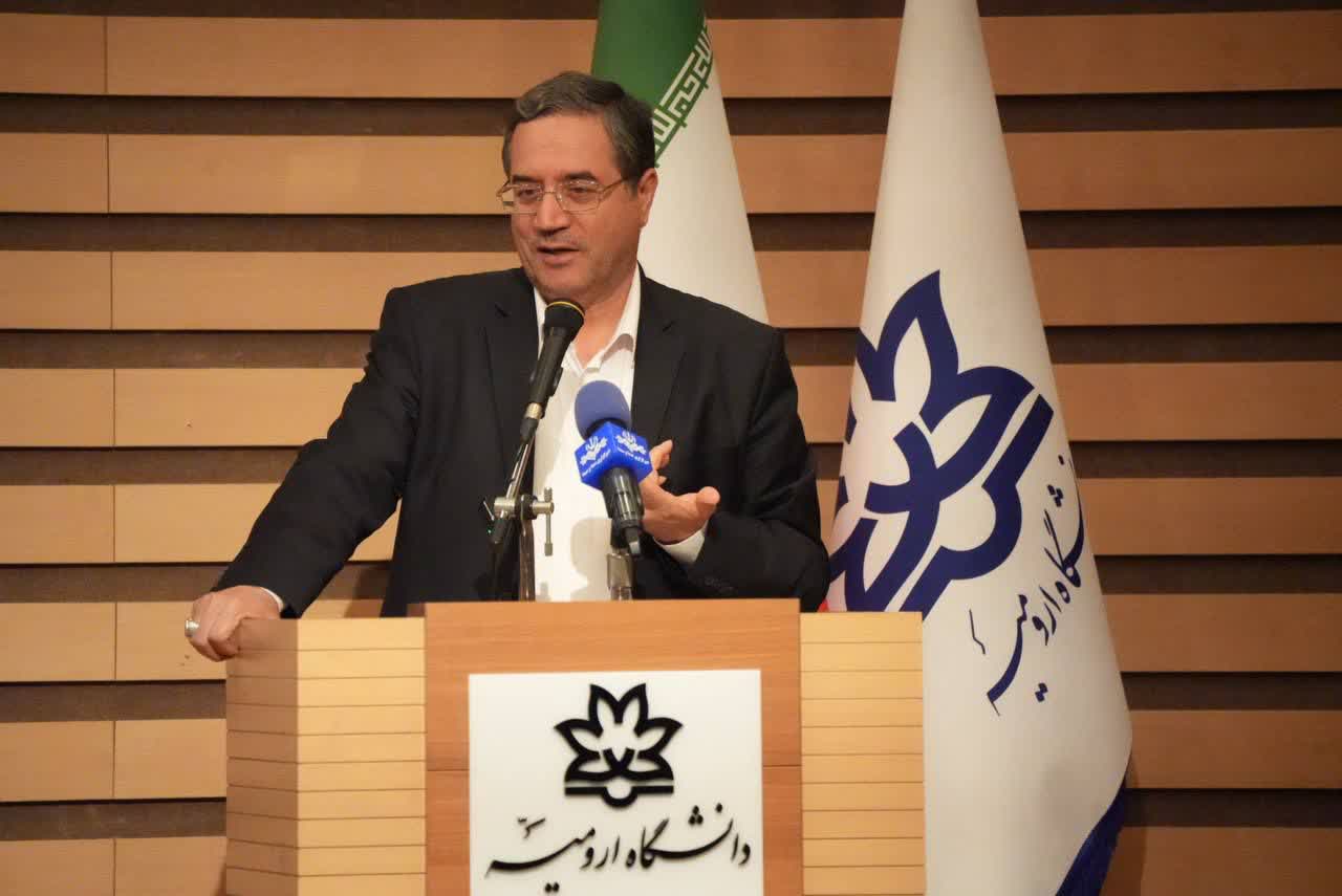 برگزاری کنفرانس ملی آب و هواشناسی ایران در ارومیه + تصاویر