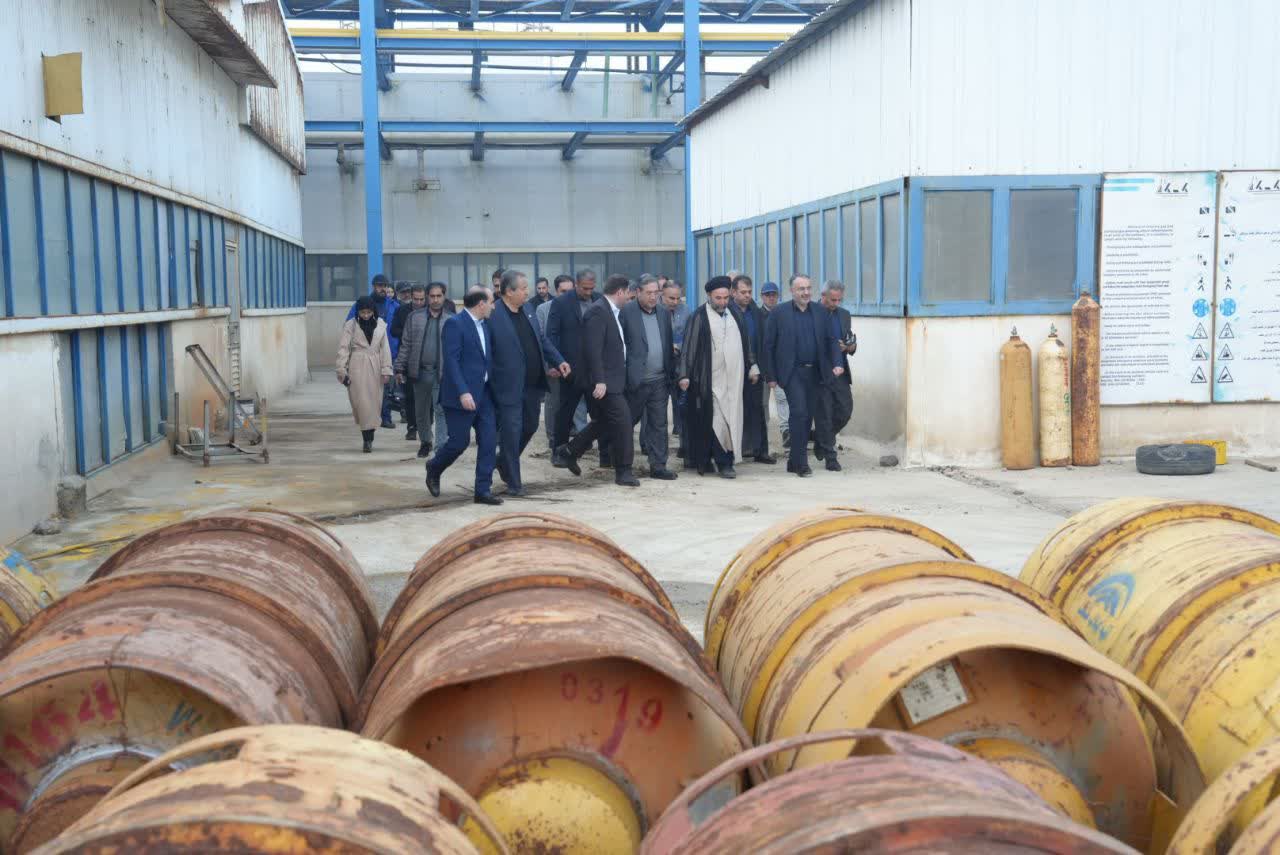 بازدید استاندار آذربایجانغربی از شرکت کیمیا کلر کبودان در ارومیه + تصاویر