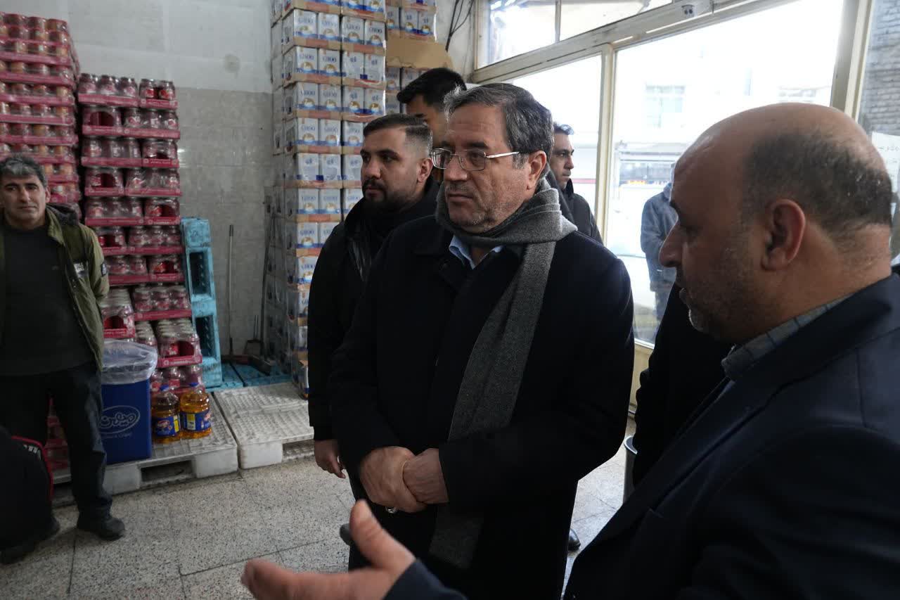 بازدید استاندار آذربایجان‌غربی از بازار ارومیه + تصاویر