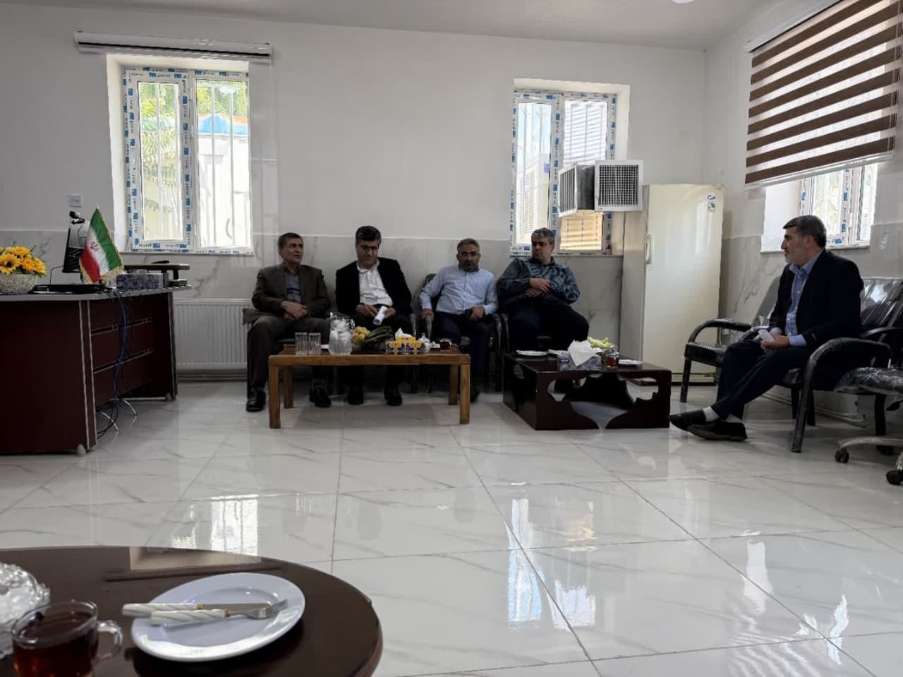 دیدار معاون توسعه مدیریت و منابع استاندار آذربایجانغربی با کارکنان فرمانداری سردشت + تصاویر