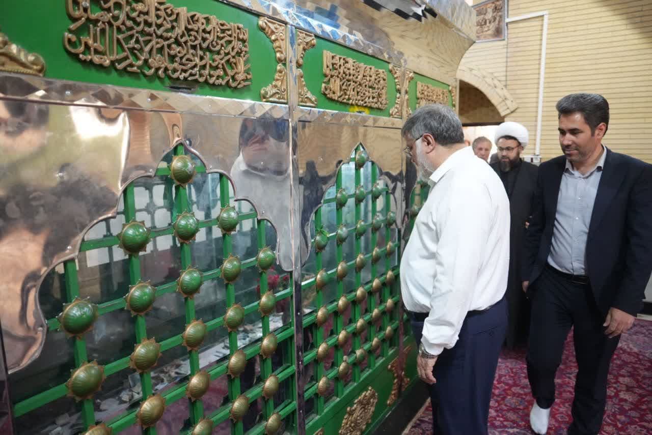 حضور استاندار آذربایجانغربی در بقعه تاج الدین علی ( ع) در چهاربرج + تصاویر