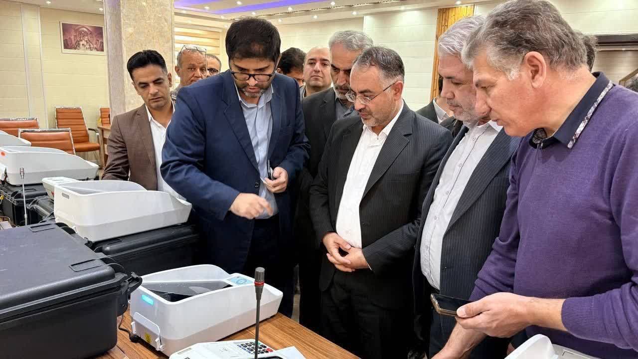 بازدید رئیس ستاد انتخابات آذربایجانغربی از دومین مانور انتخابات تمام الکترونیک