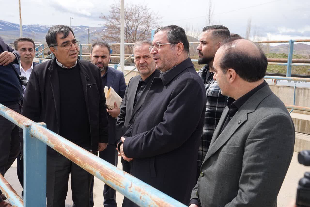 بازدید استاندار آذربایجان‌غربی از آب‌بند انحرافی سد حسنلو در شهرستان نقده + تصاویر