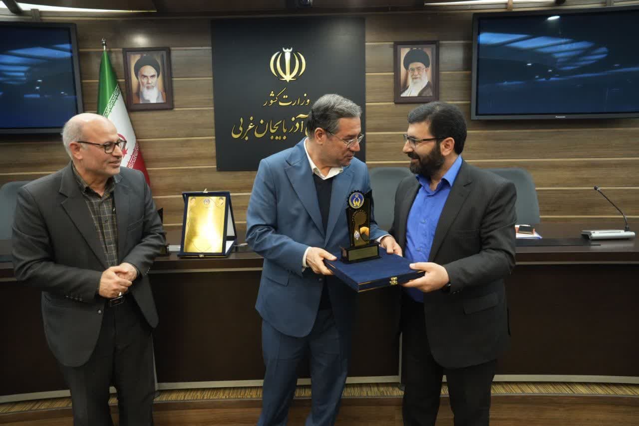 حضور برخط استاندار آذربایجان غربی در جشن ملی توانمندسازی بیش از 80 هزار مجری طرح های اشتغال + تصاویر