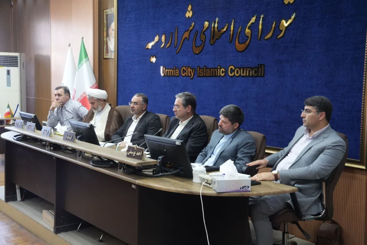 آلبوم تصویری / برگزاری جلسه شورای اسلامی شهر ارومیه