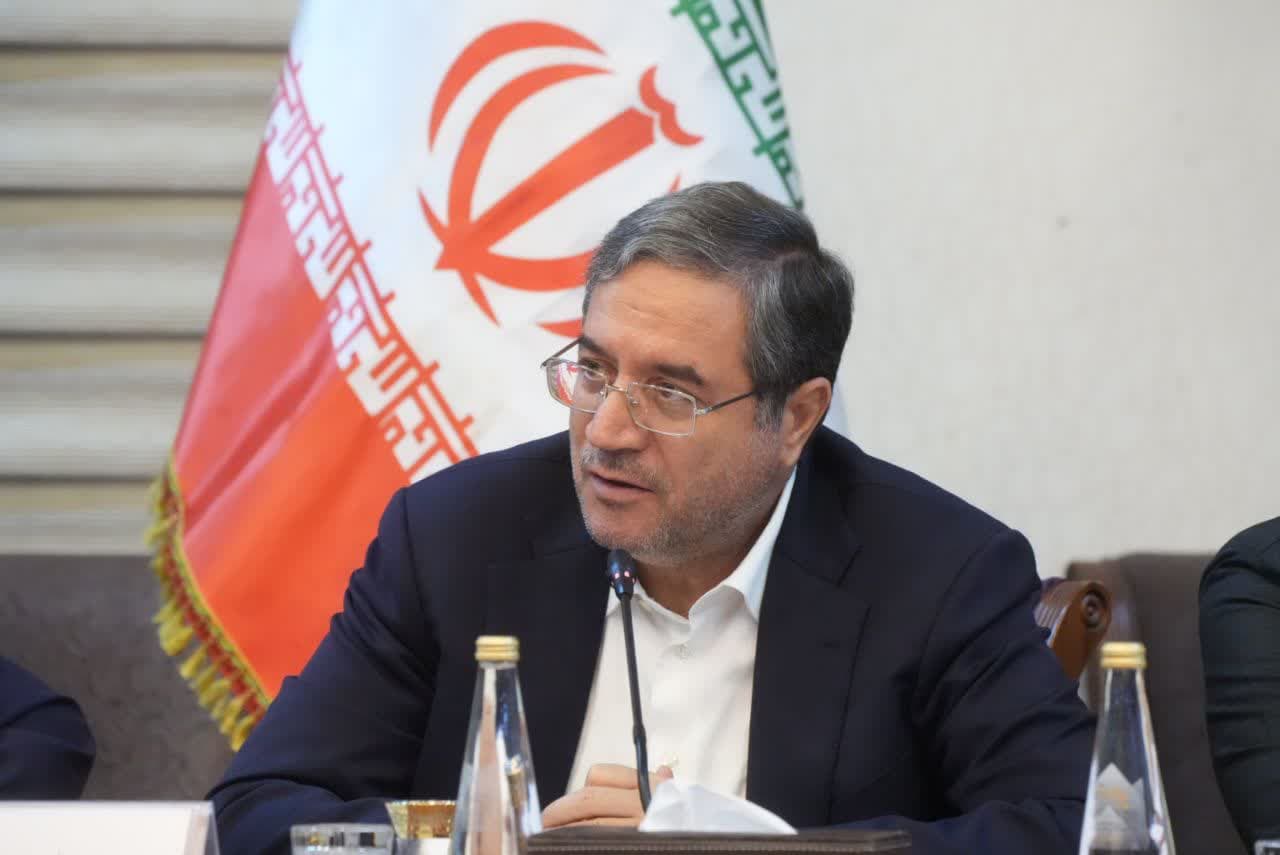 برگزاری نشست مشترک استاندار آذربایجانغربی با استاندار و هیئت رئیسه اتاق بازرگانی اربیل اقلیم کردستان عراق + تصاویر