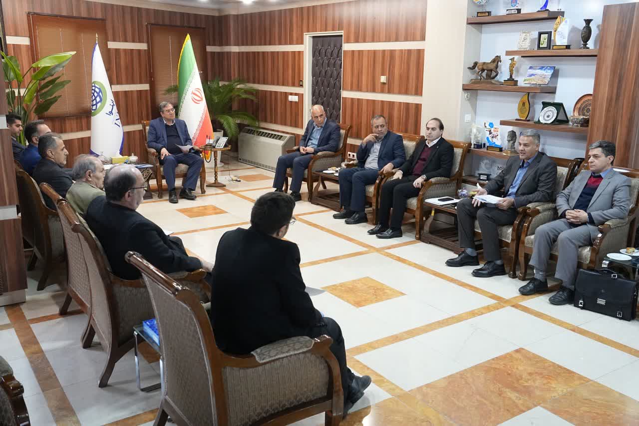 برگزاری جلسه بررسی و رفع مشکلات واردکنندگان آذربایجانغربی + تصاویر