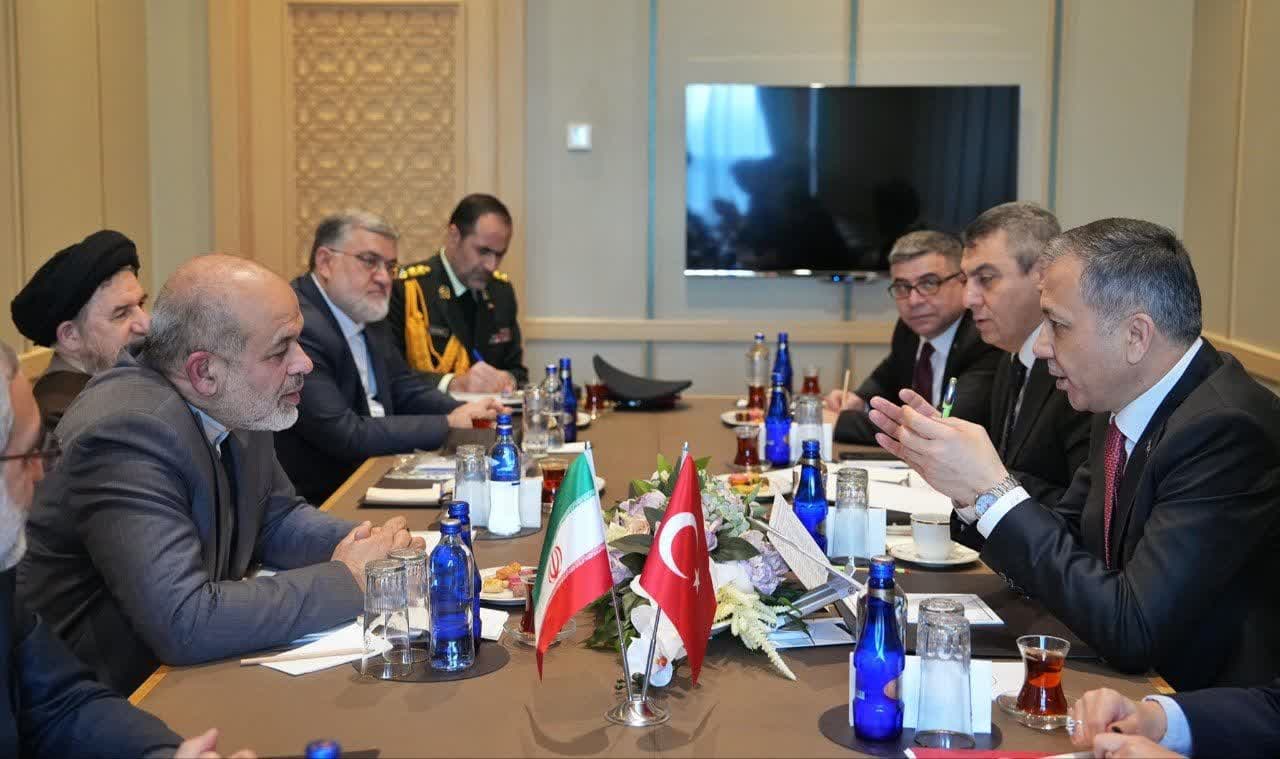 حضور استاندار آذربایجانغربی در نشست مشترک وزراى کشور جمهورى اسلامى ایران و ترکیه + تصاویر